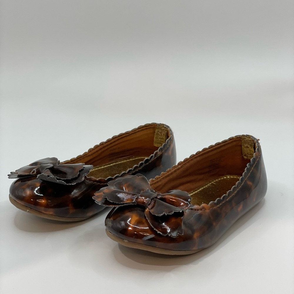 Brown flat GAP size 6